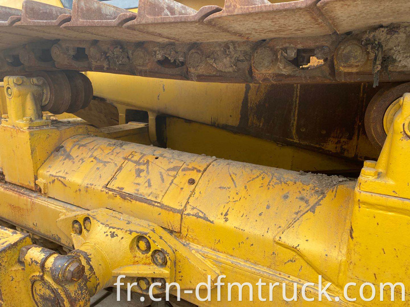 Used Bulldozer 3